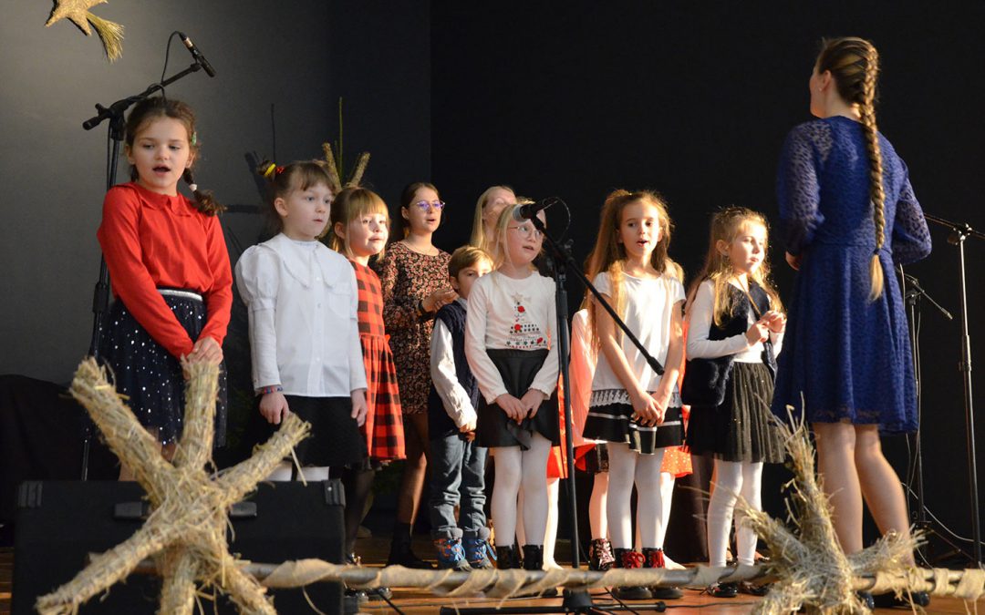 KOLĘDY I PASTORAŁKI